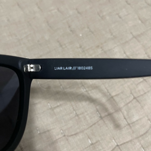 Le spec sunglasses “liar lair” - Picture 4 of 4